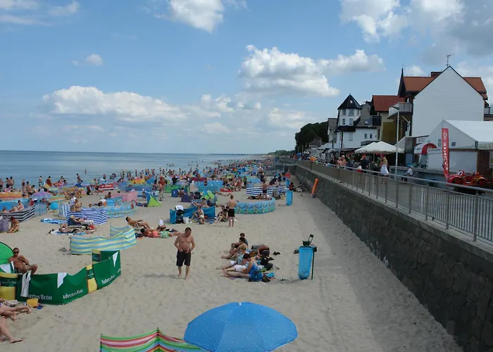 Nad Morzem, Klaudia *